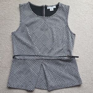 Liz Claiborne Black and White Checkered Sleeveless Blouse